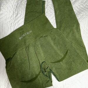 Rockee Bum Green Leggings